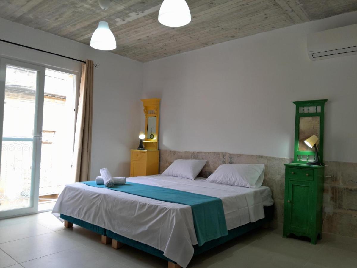 Limestone Suites Sliema Ngoại thất bức ảnh