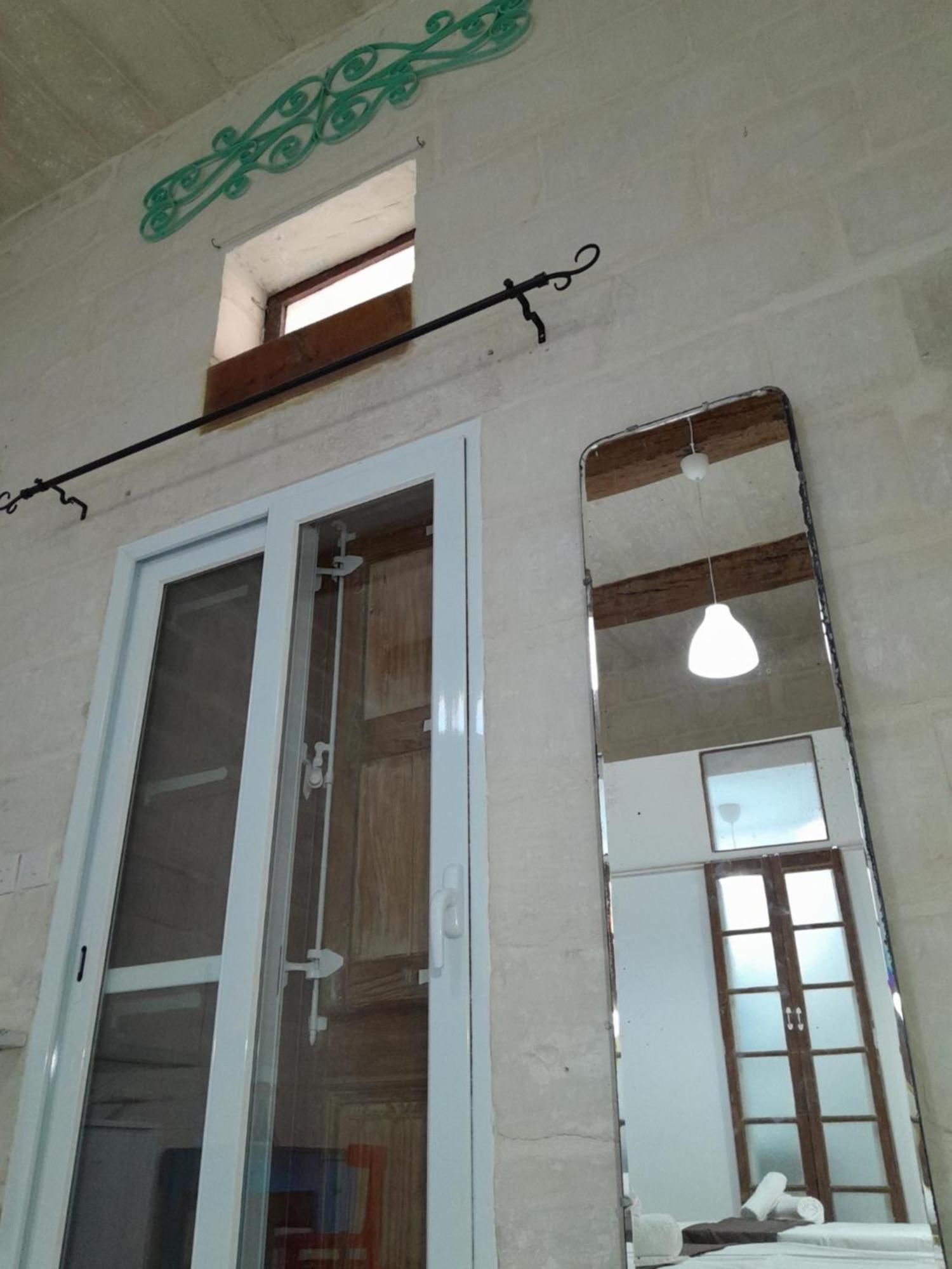 Limestone Suites Sliema Ngoại thất bức ảnh