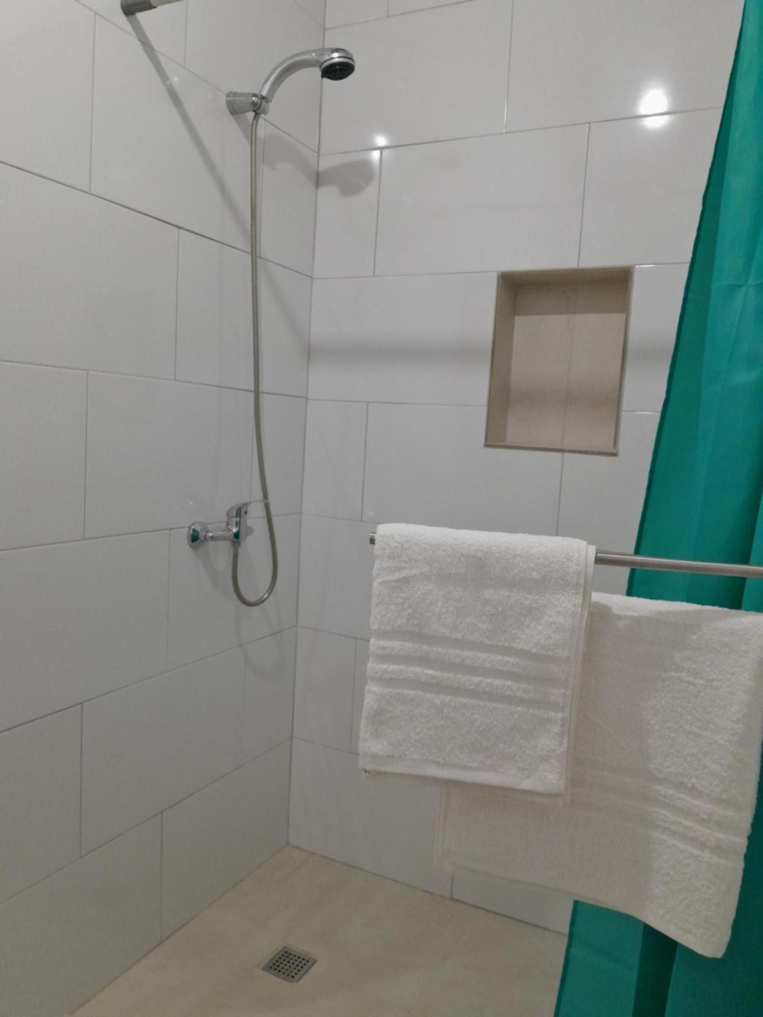 Limestone Suites Sliema Ngoại thất bức ảnh